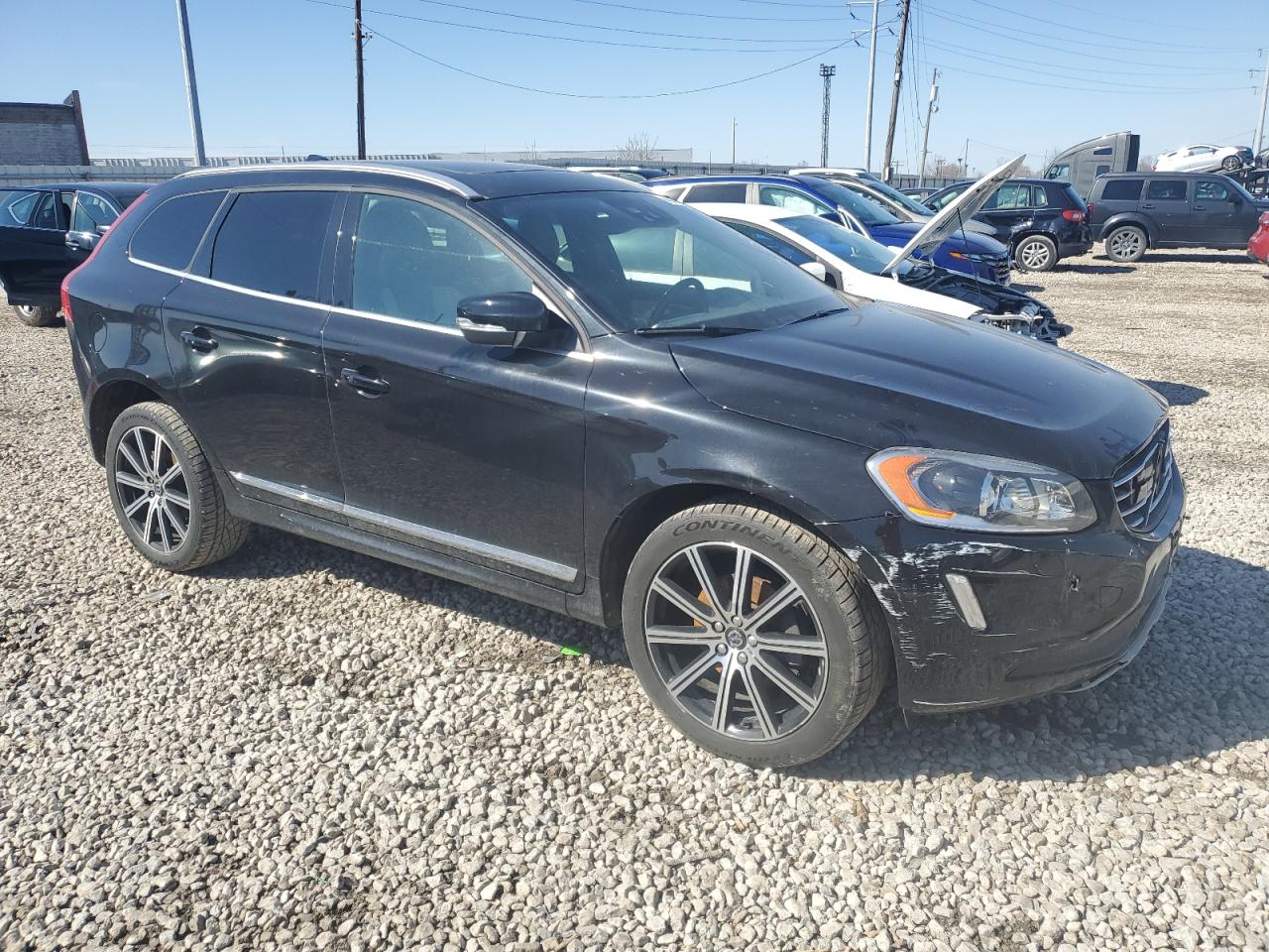 2016 Volvo XC60 - Image 4