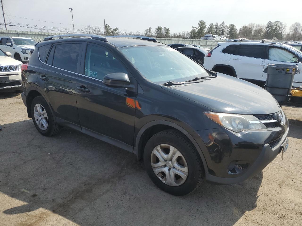 2015 Toyota RAV 4 - Image 4