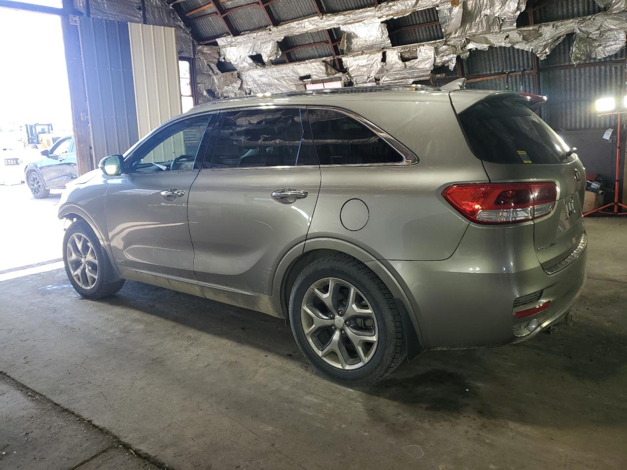 2017 Kia Sorento - Image 2