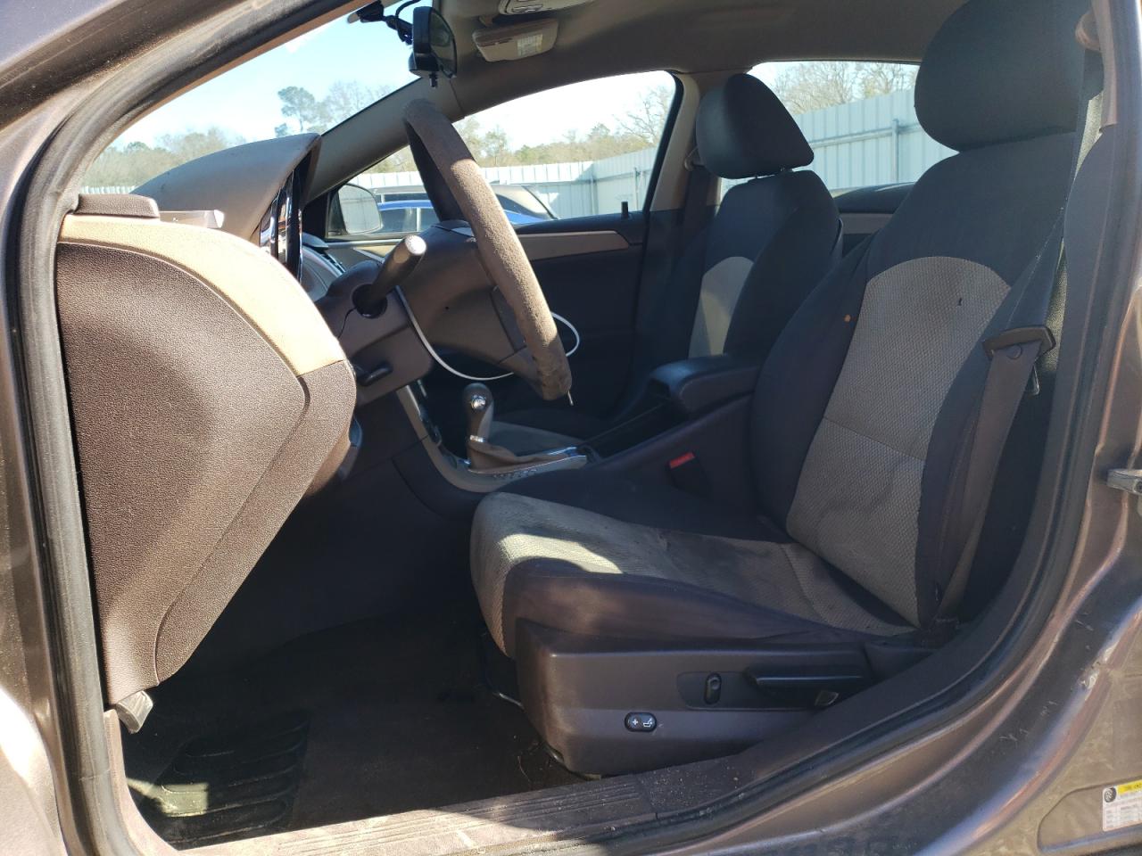 2010 Chevrolet Malibu - Image 7
