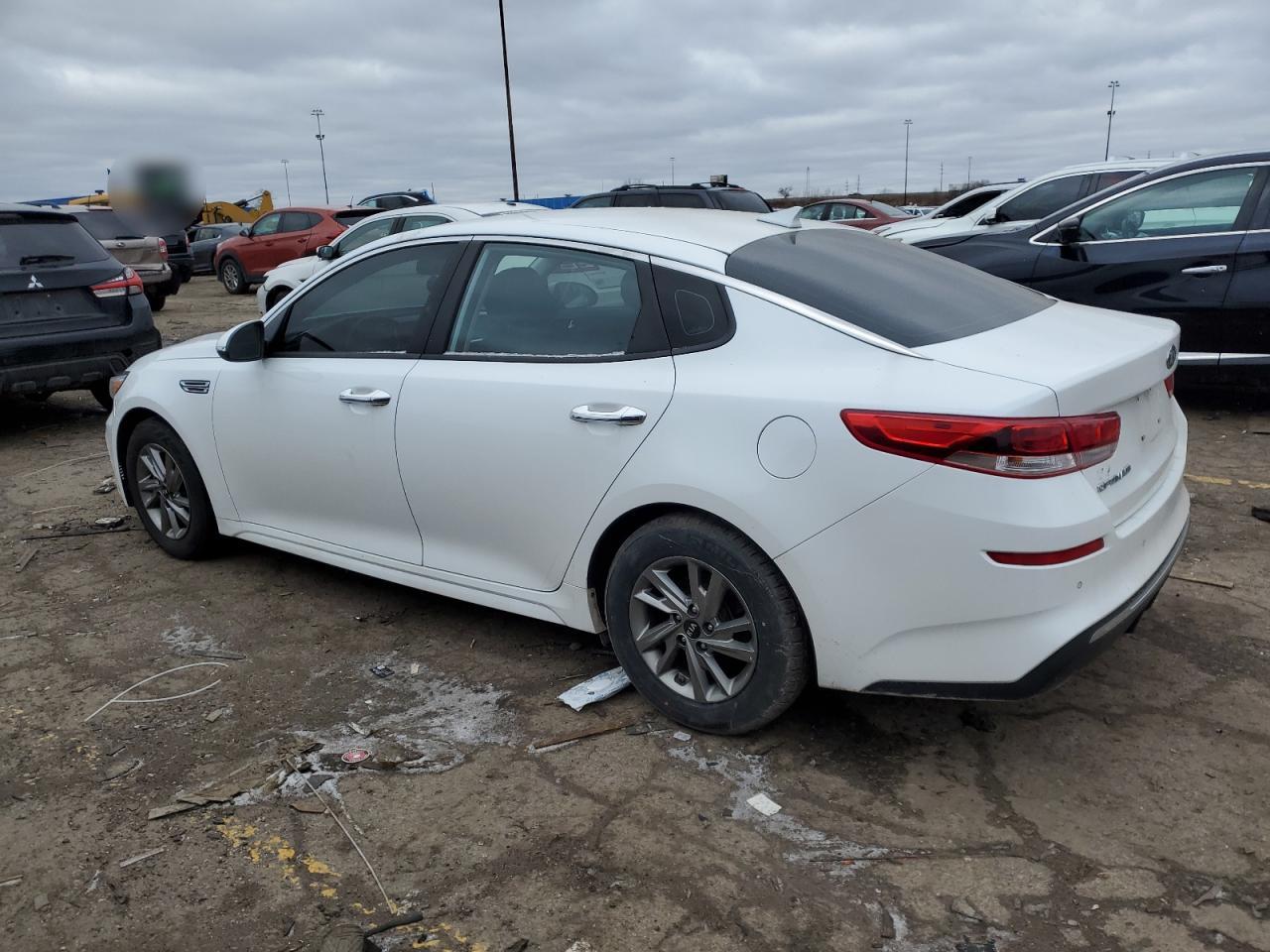 2019 Kia Optima - Image 2