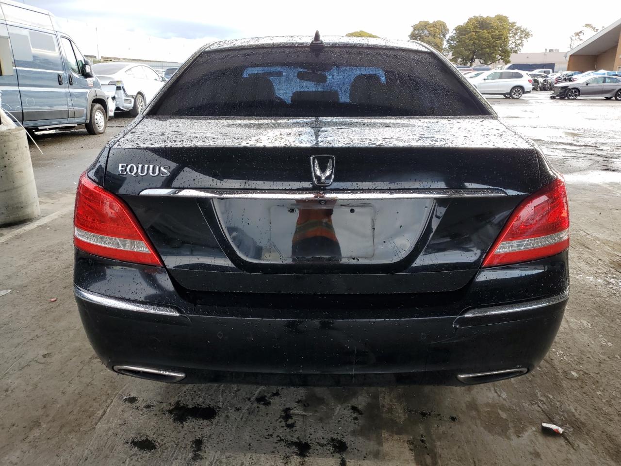 2012 Hyundai Equus - Image 6