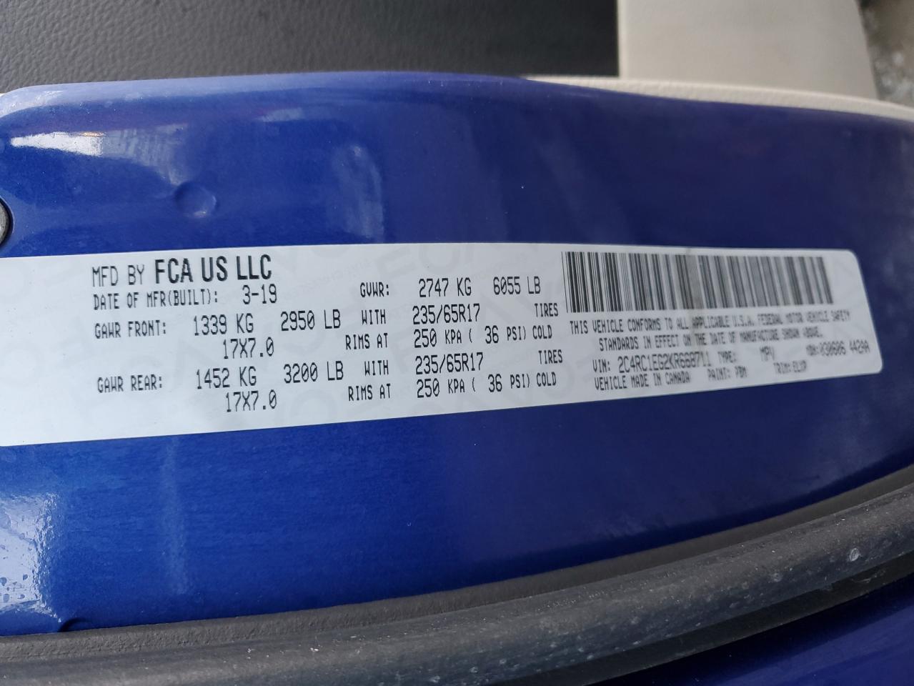 2019 Chrysler Pacifica - Image 13