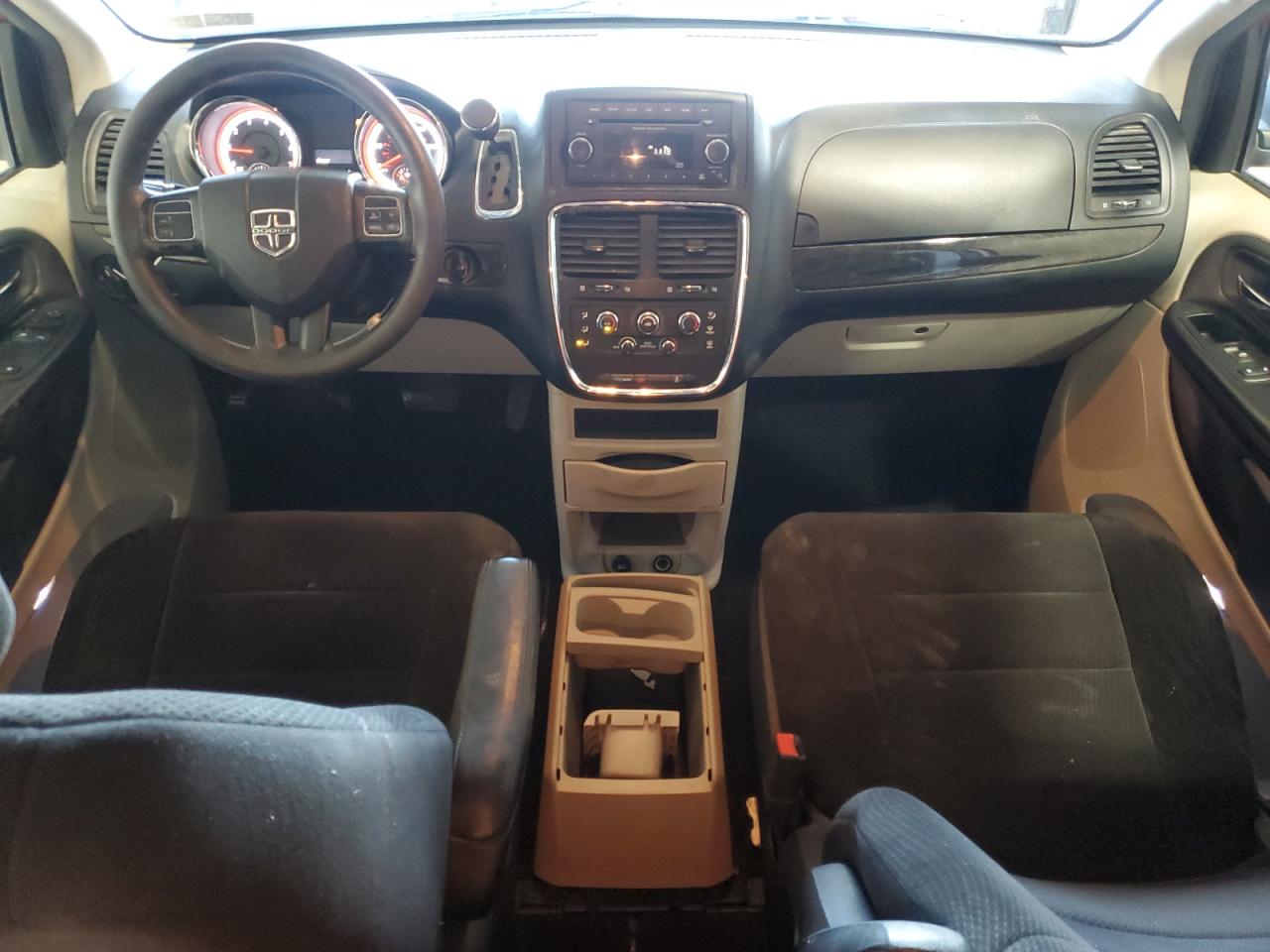 2013 Dodge Caravan - Image 8