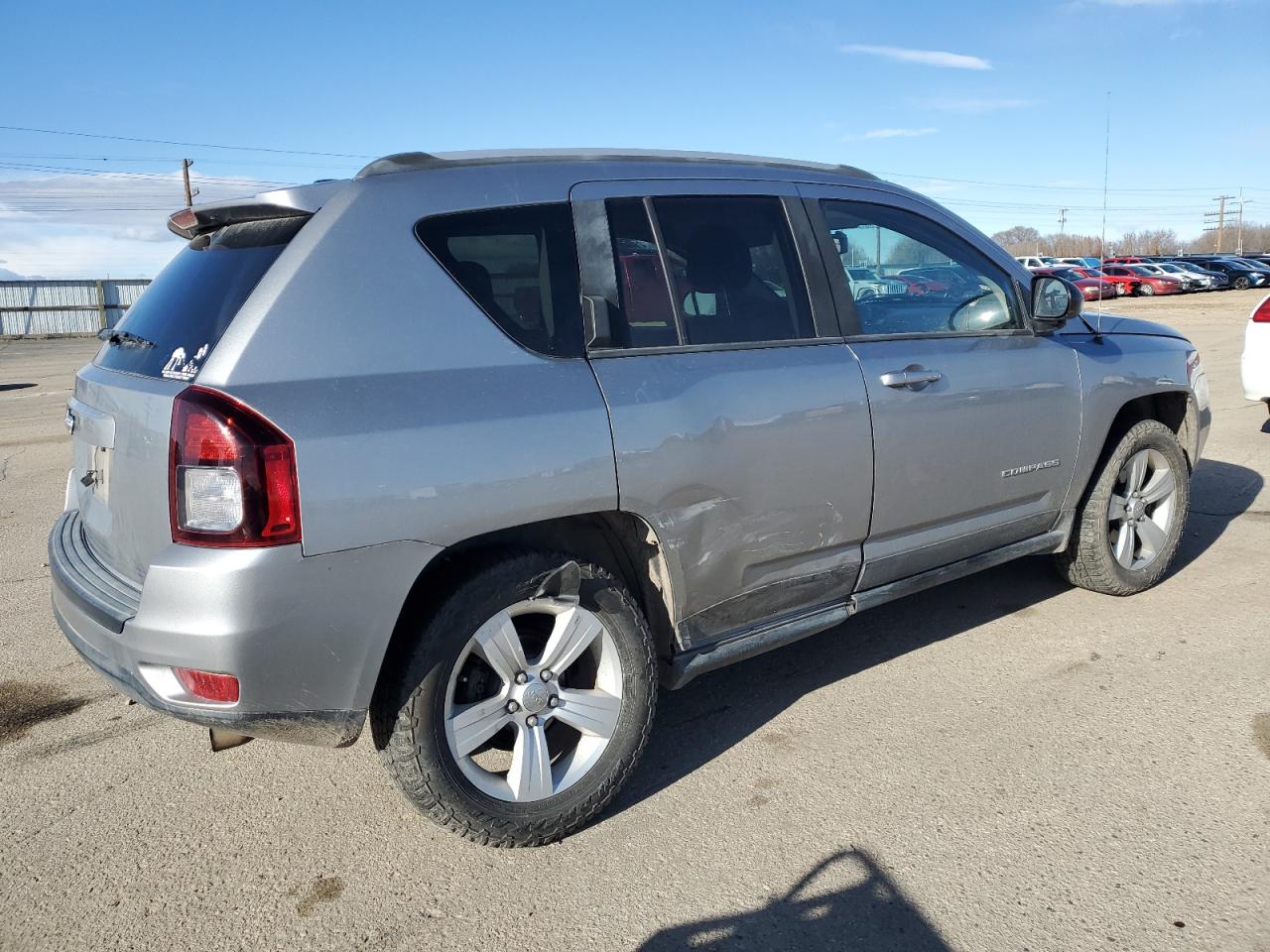 2016 Jeep Compass - Image 3