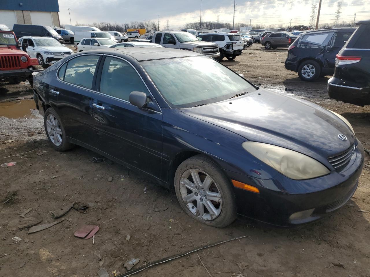 2002 Lexus ES - Image 4
