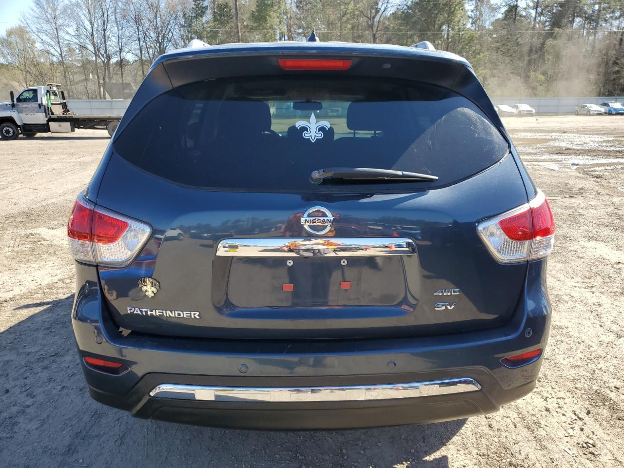 2015 Nissan Pathfinder - Image 6
