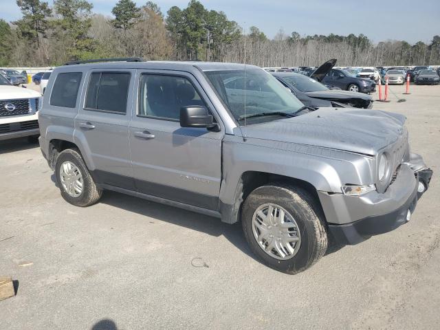  JEEP PATRIOT 2016 Srebrny