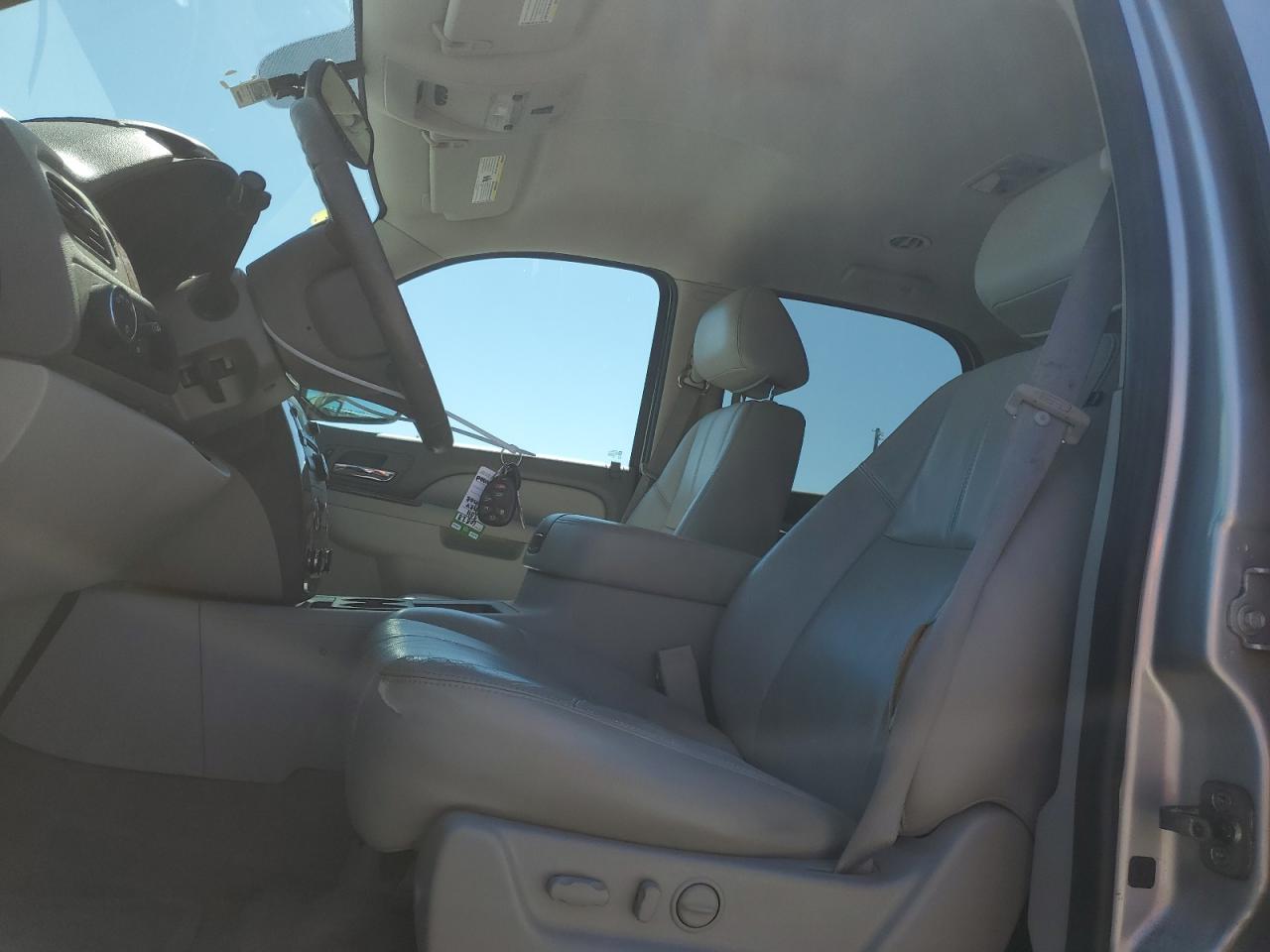 2011 Chevrolet Tahoe - Image 7