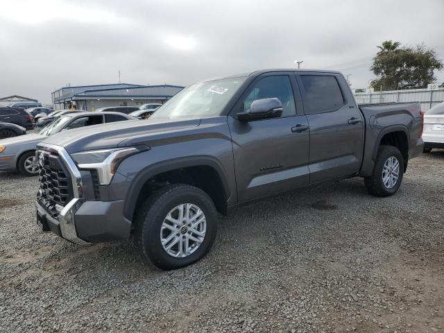 2024 Toyota Tundra Crewmax Sr