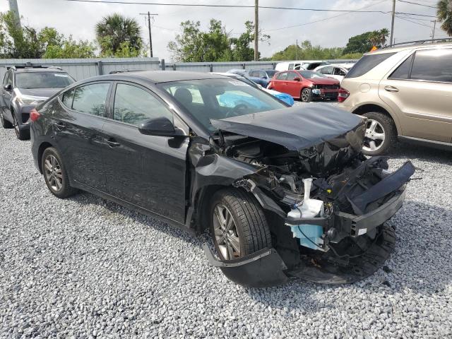  HYUNDAI ELANTRA 2018 Черный