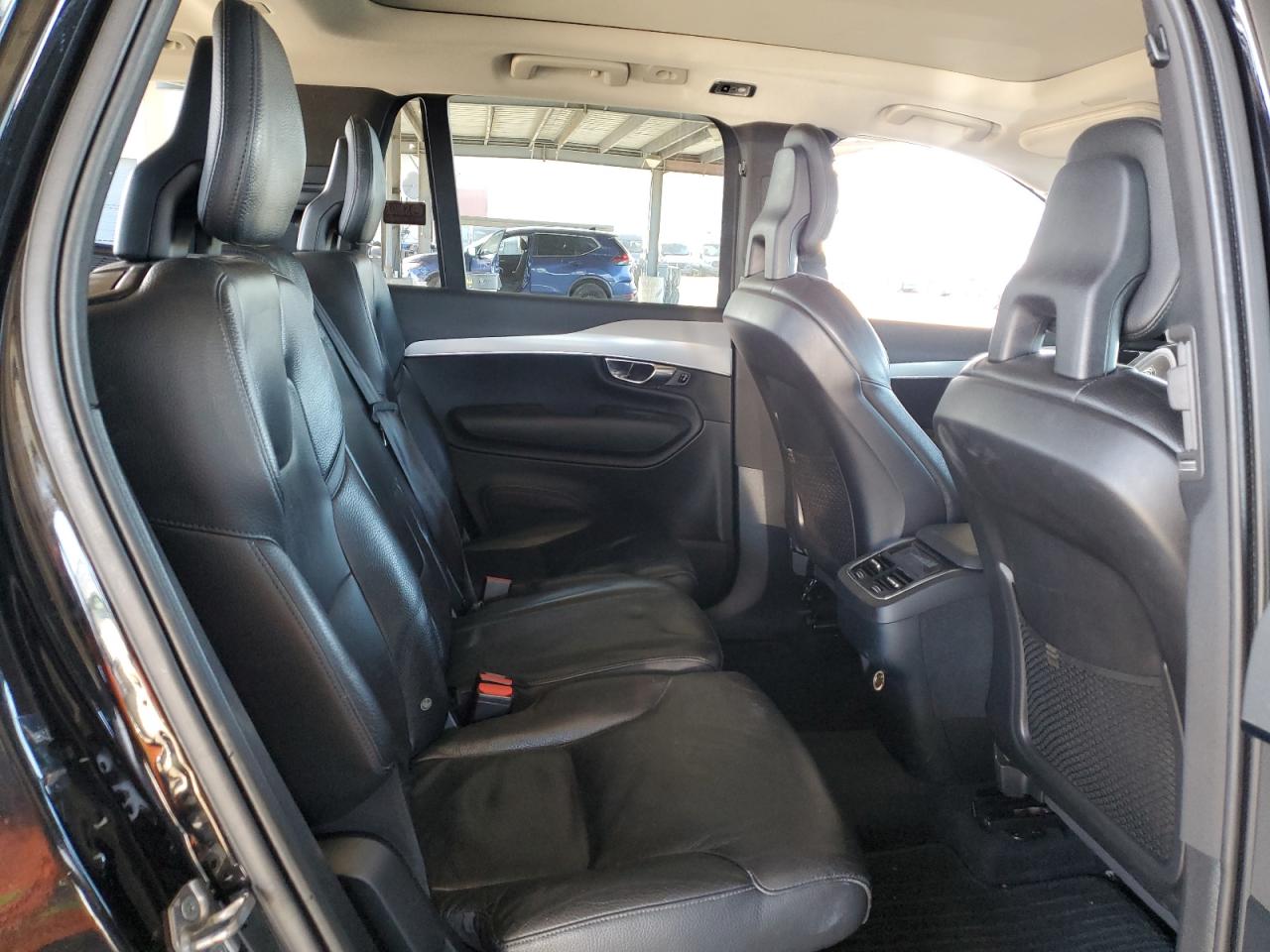 2018 Volvo XC90 - Image 11