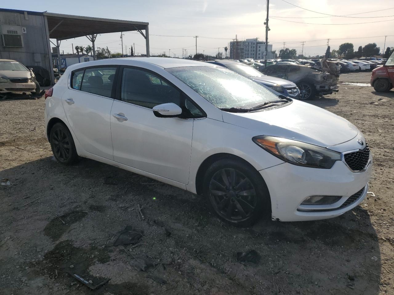 2015 Kia Forte - Image 4