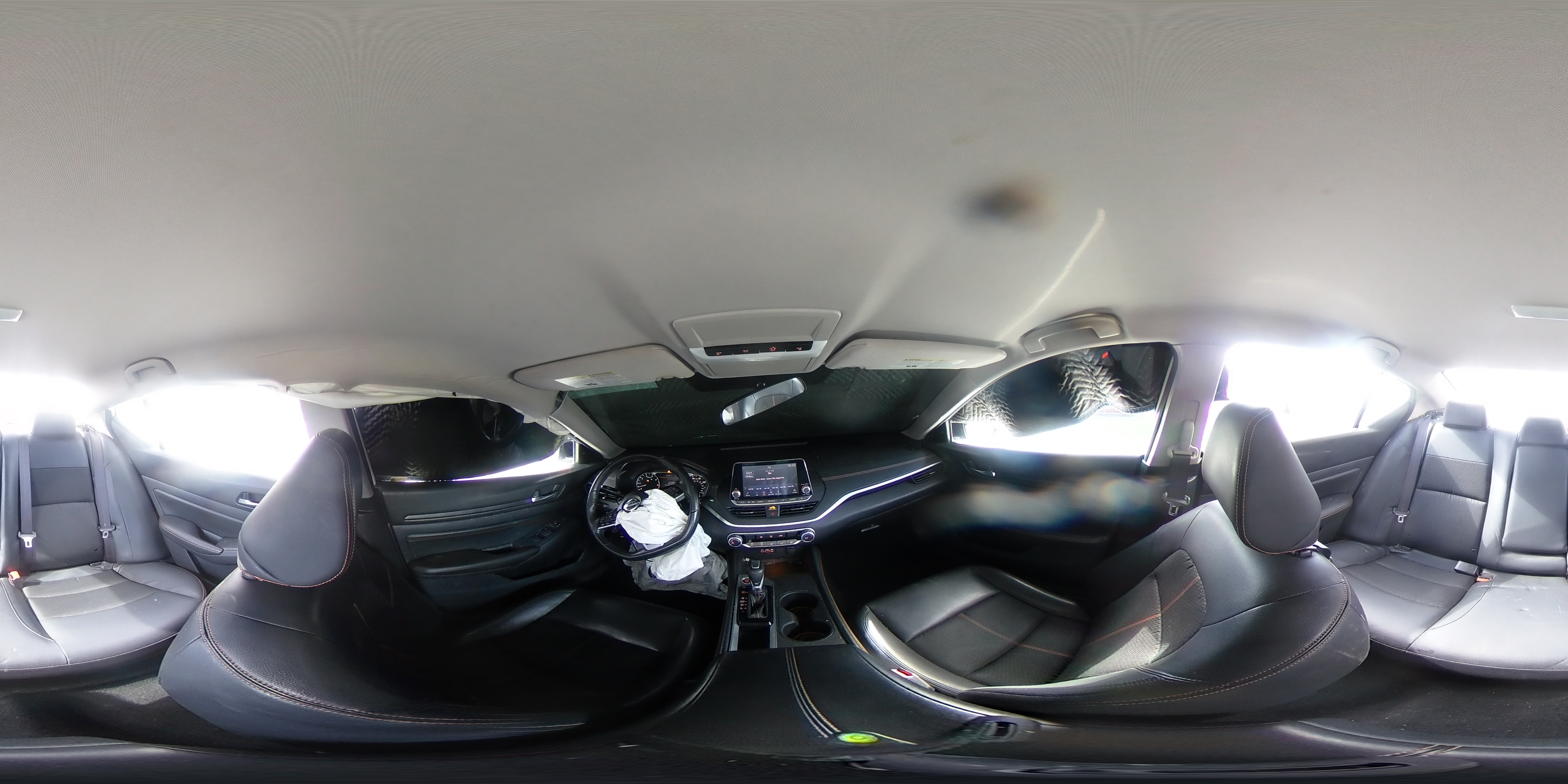 2019 Nissan Altima - Image 12