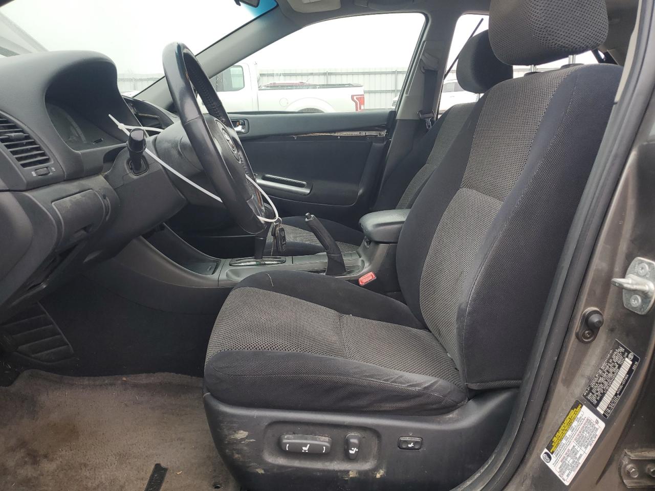 2004 Toyota Camry - Image 7