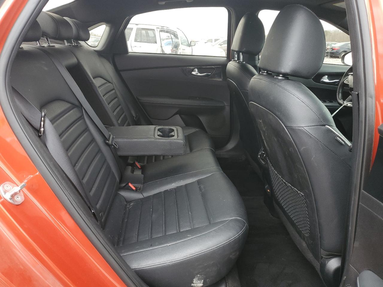 2023 Kia Forte - Image 10