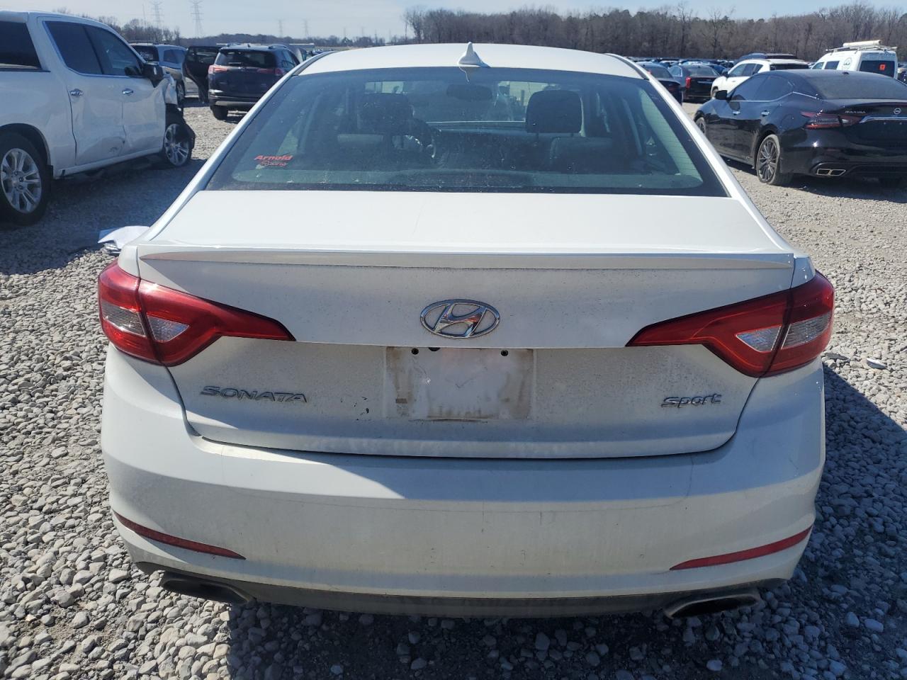2015 Hyundai Sonata - Image 6