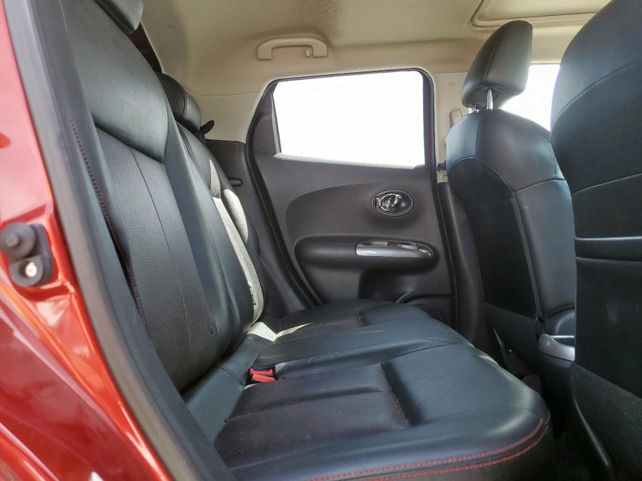 2013 Nissan Juke - Image 10
