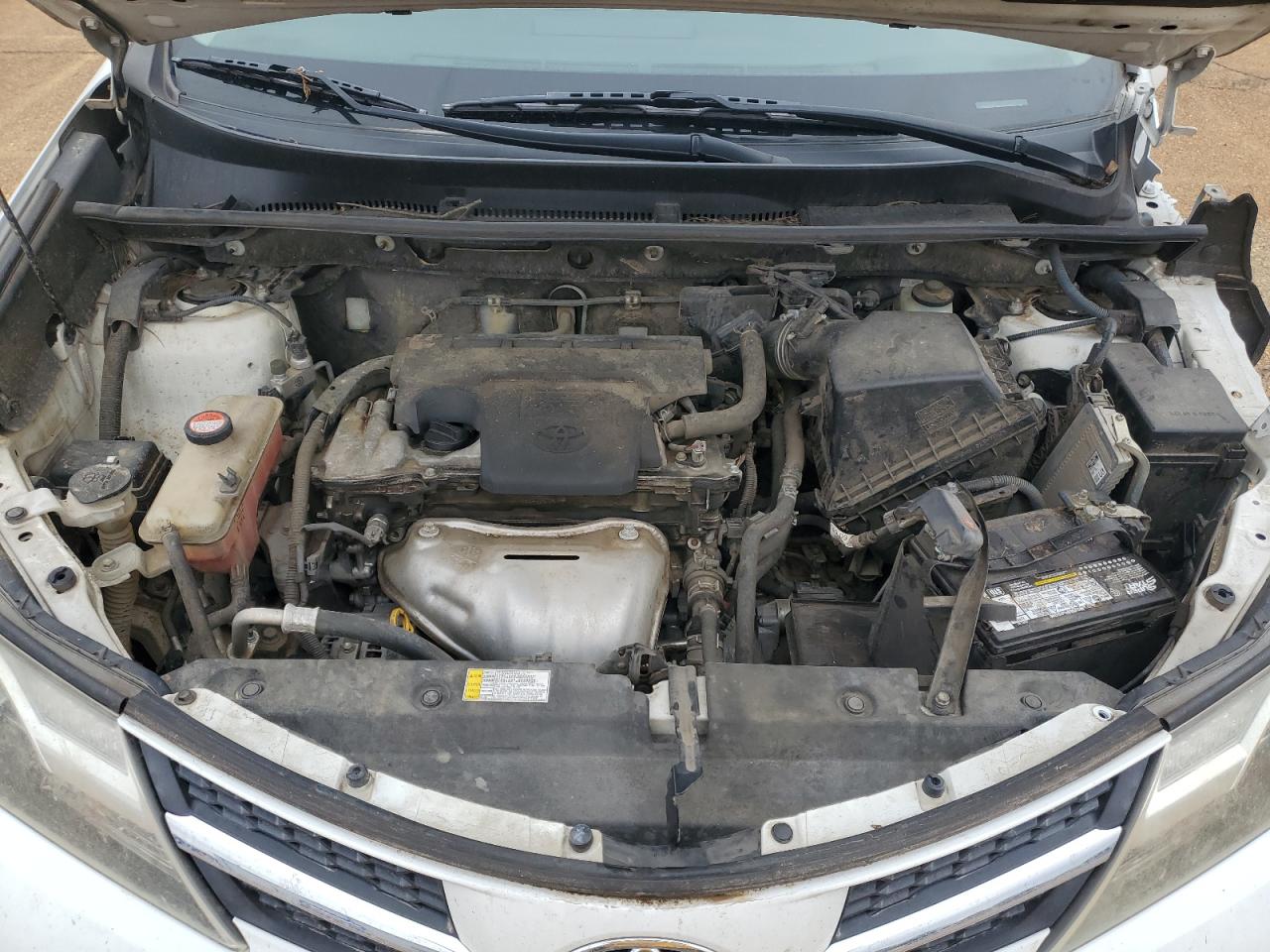 2015 Toyota RAV 4 - Image 12