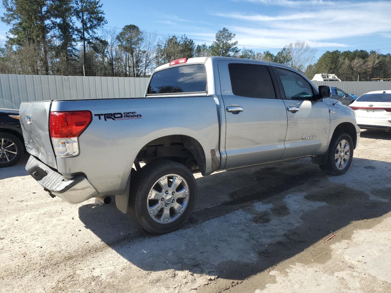 2010 Toyota Tundra - Image 3