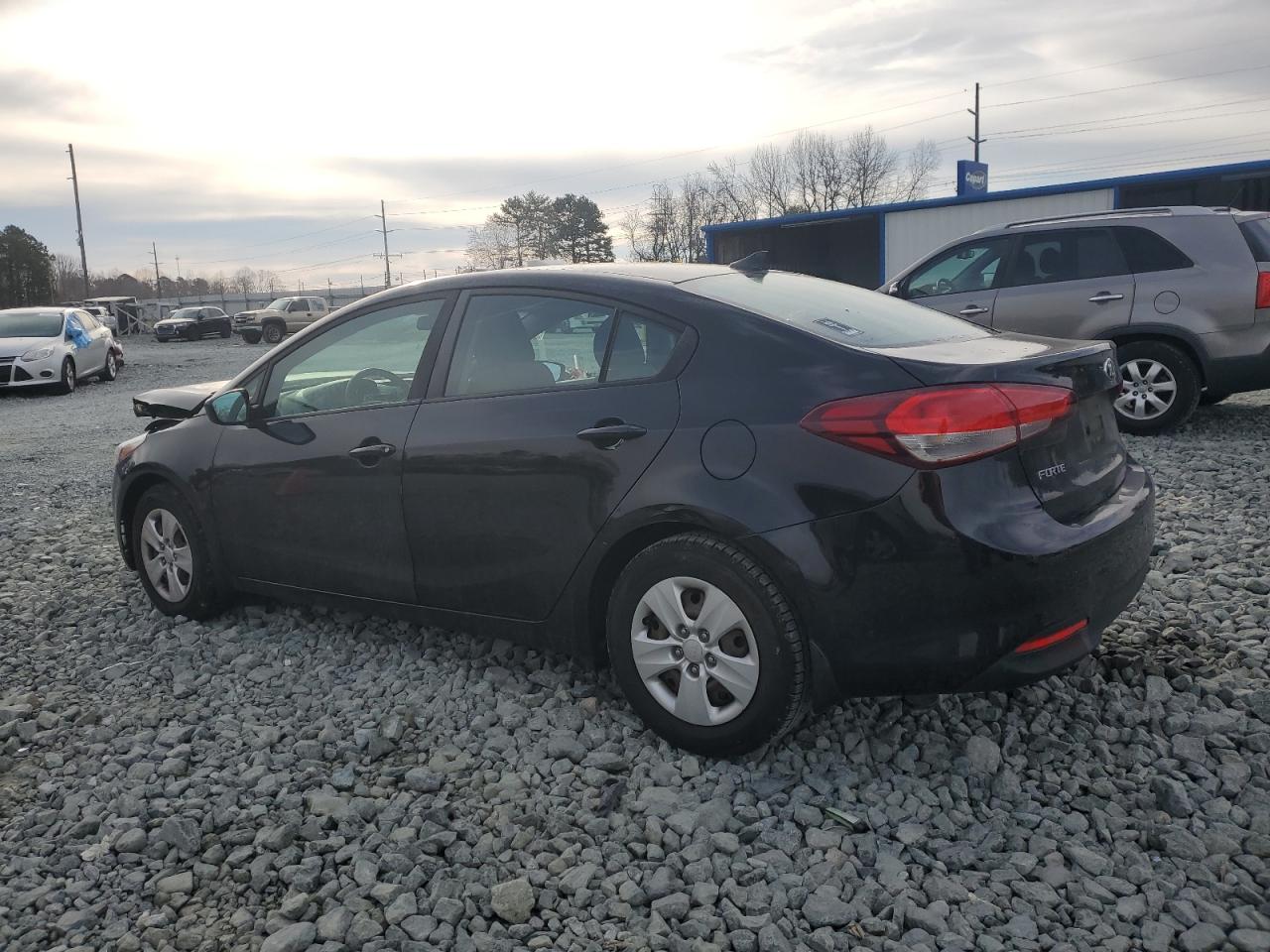 2017 Kia Forte - Image 2