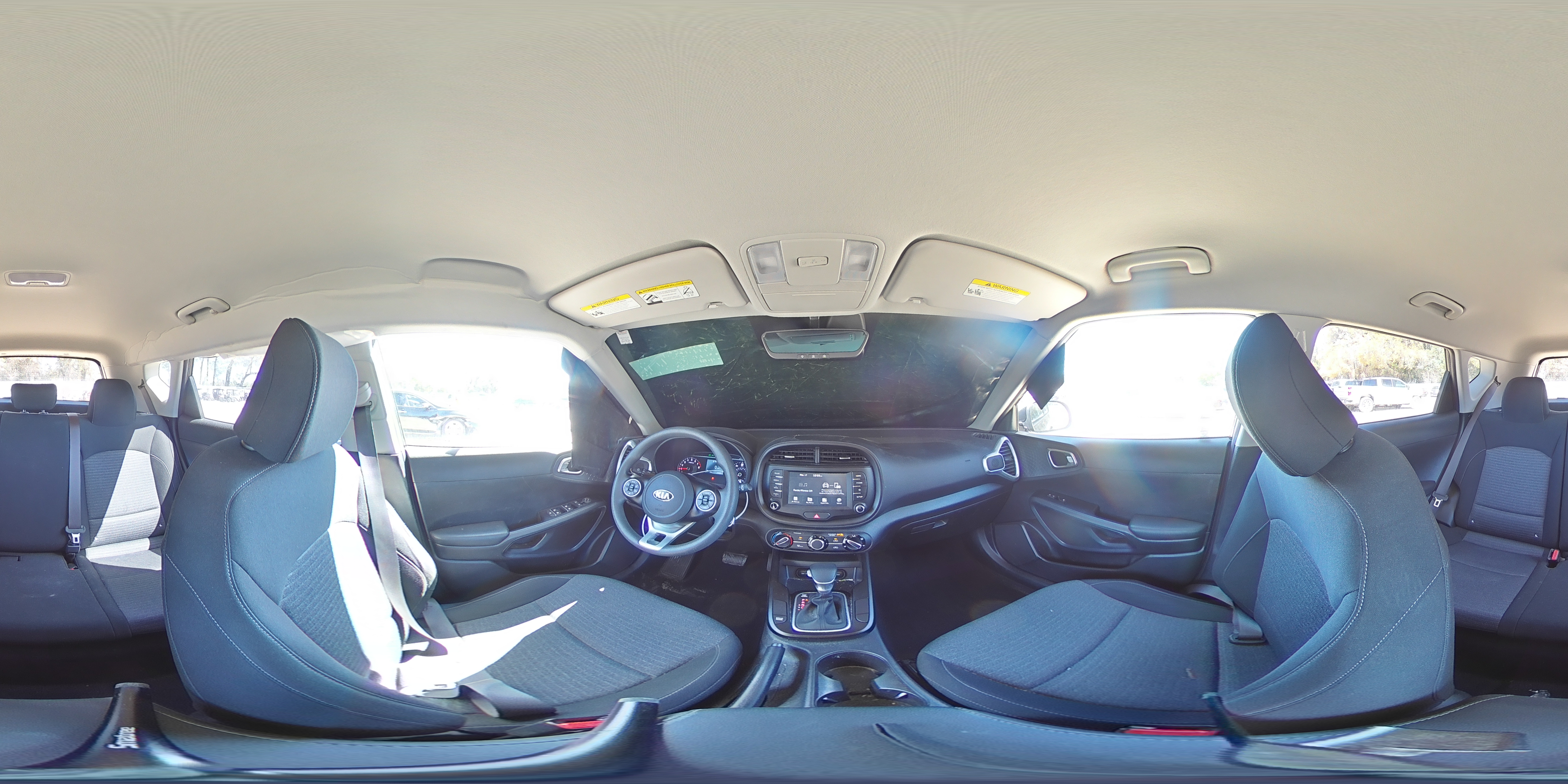 2021 Kia Soul - Image 13