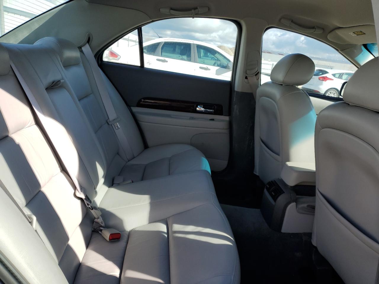 2000 Lincoln LS - Image 10