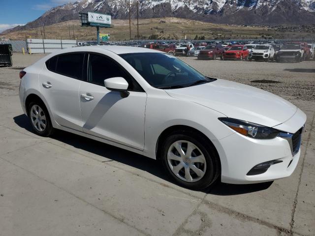  MAZDA 3 2017 White