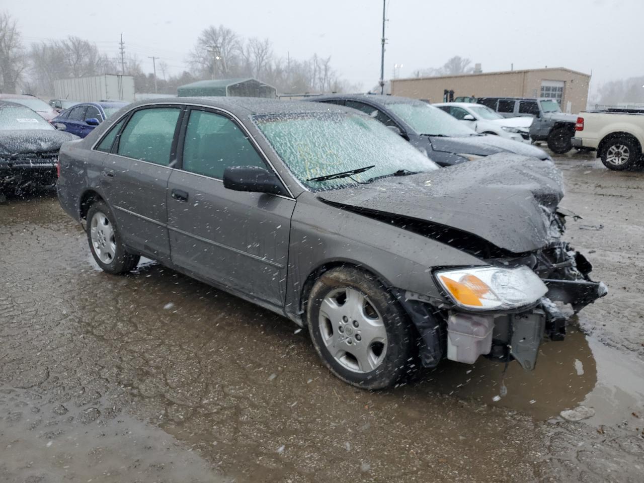2004 Toyota Avalon - Image 4