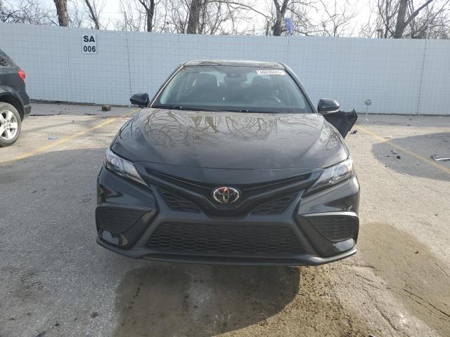  TOYOTA CAMRY 2021 Черный