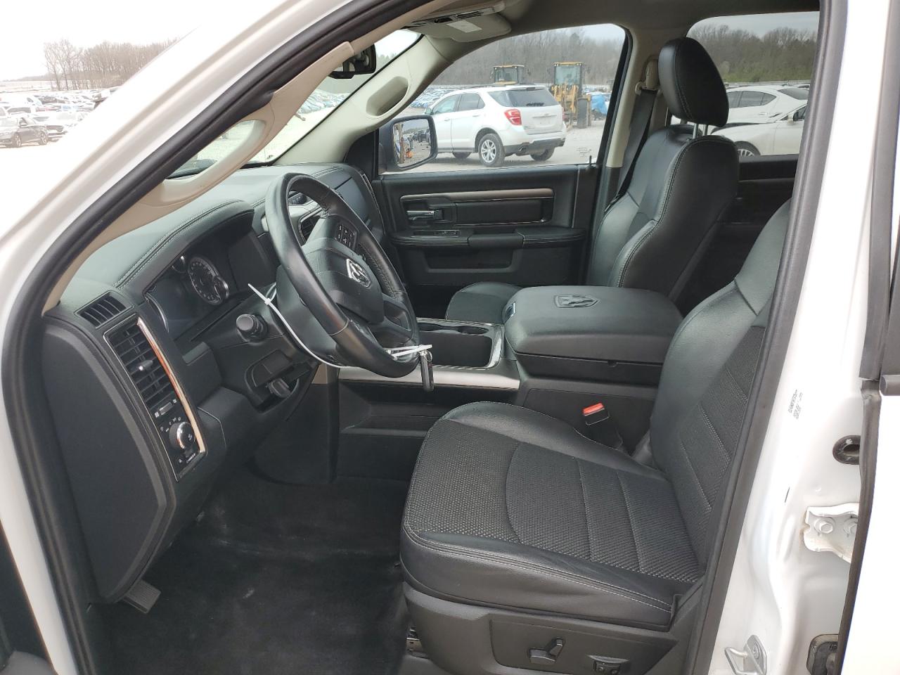 2018 RAM 1500 - Image 7