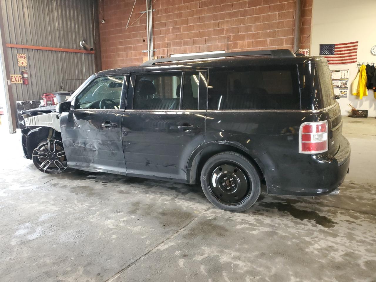2014 Ford Flex - Image 2