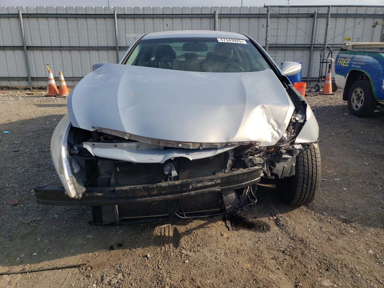 2013 Hyundai Sonata - Image 5