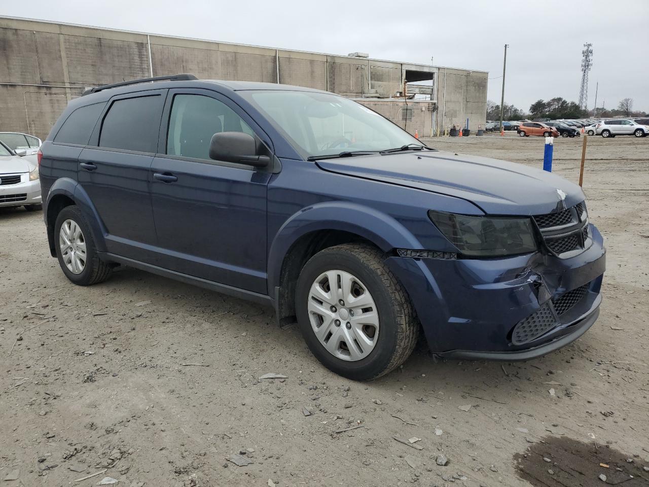 2017 Dodge Journey - Image 4