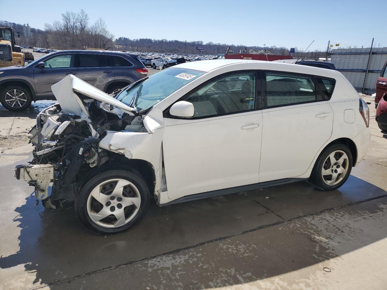 2009 Pontiac Vibe for Sale in Cahokia Heights, IL - Front End