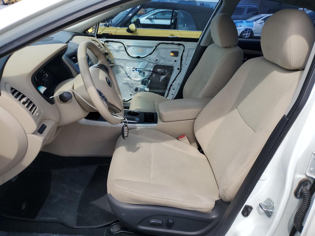 2015 Nissan Altima - Image 7
