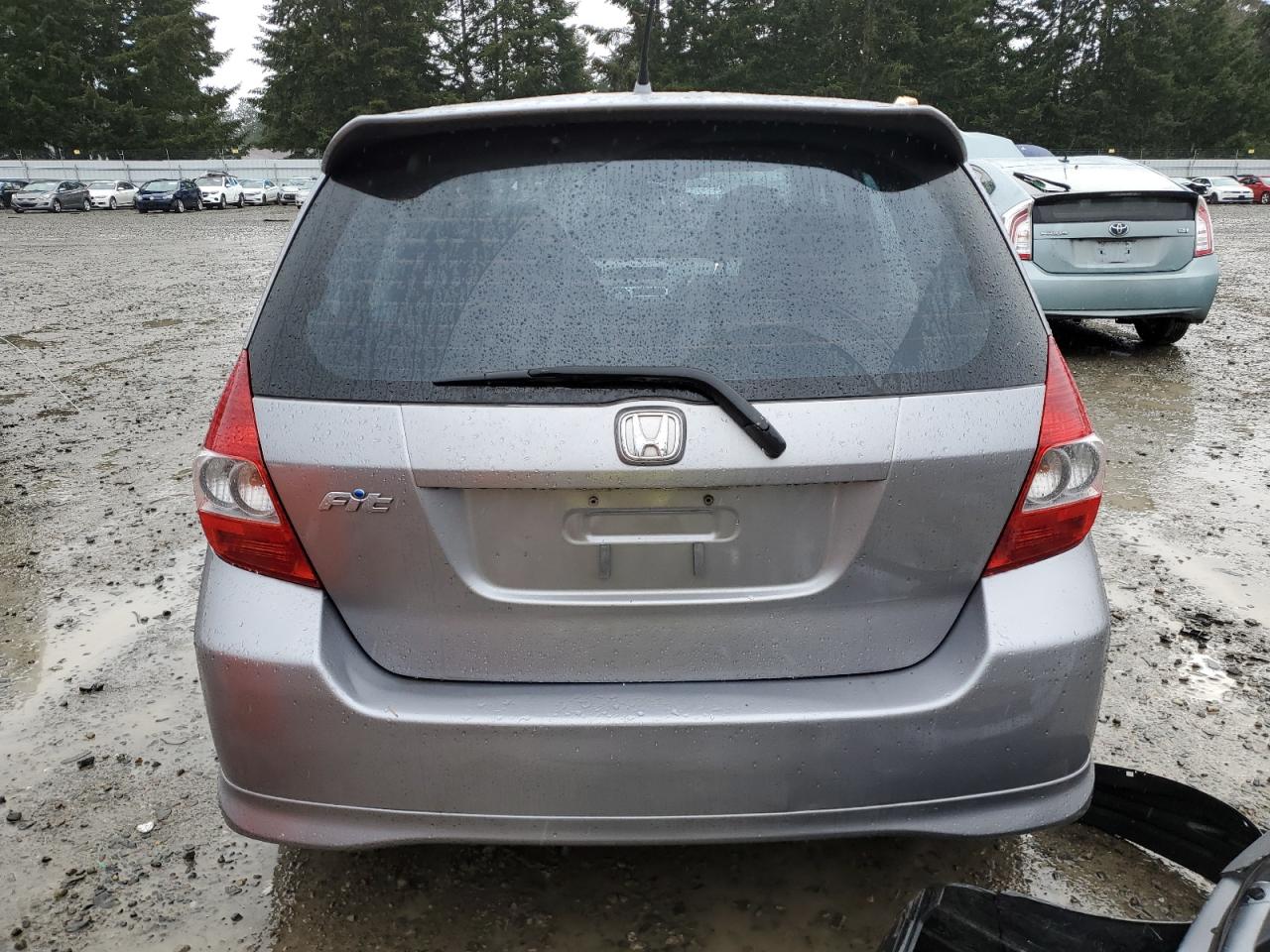 2008 Honda Fit - Image 6