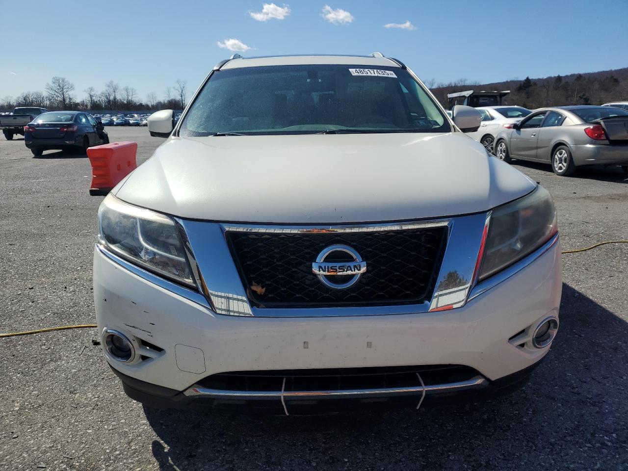 2014 Nissan Pathfinder - Image 5
