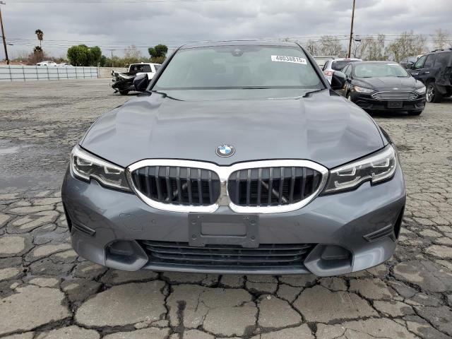  BMW 3 SERIES 2019 Серый