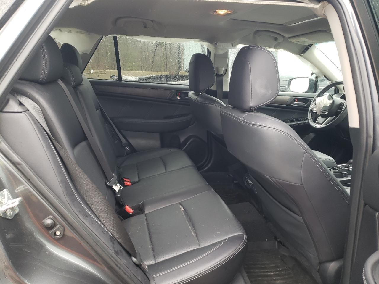 2018 Subaru Outback - Image 11