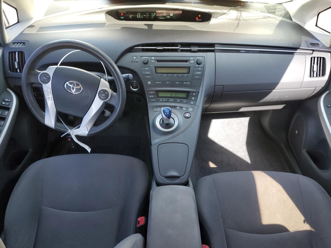 2010 Toyota Prius - Image 8