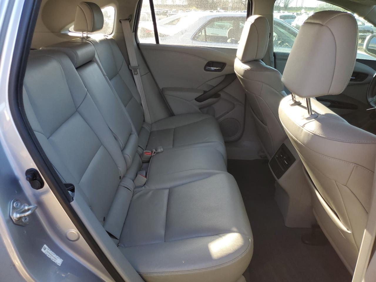 2017 Acura RDX - Image 11