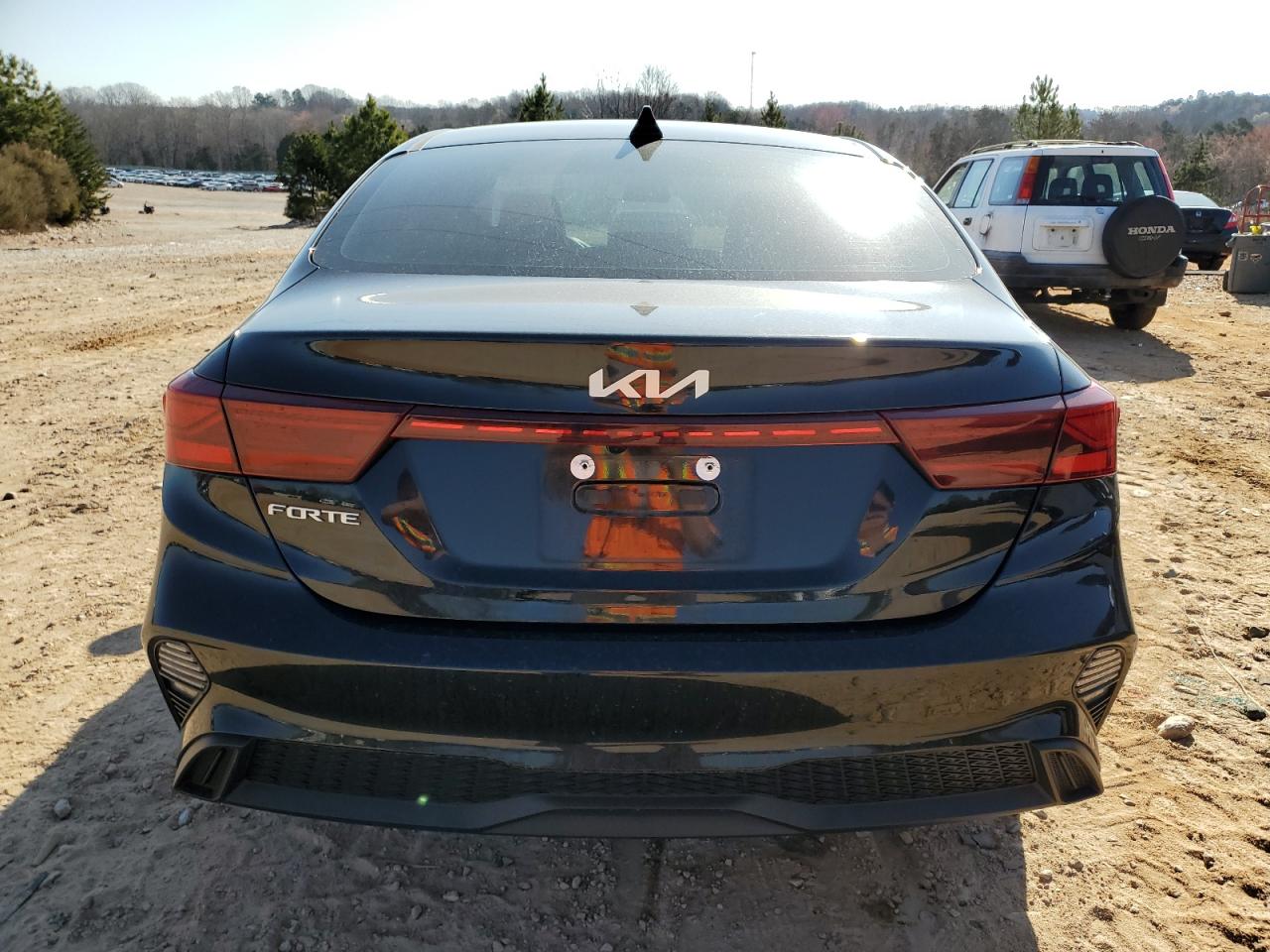 2024 Kia Forte - Image 6
