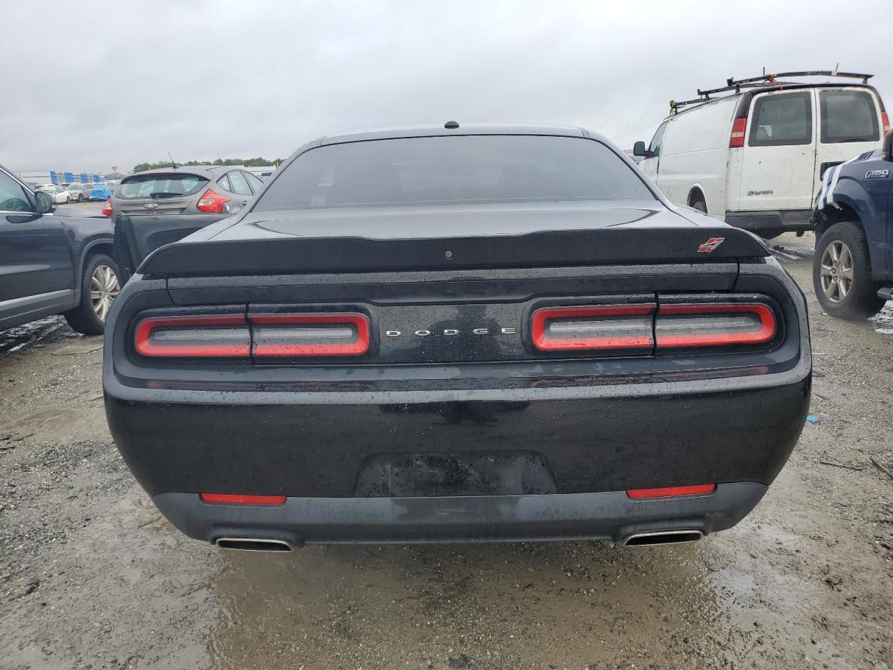 2019 Dodge Challenger - Image 6