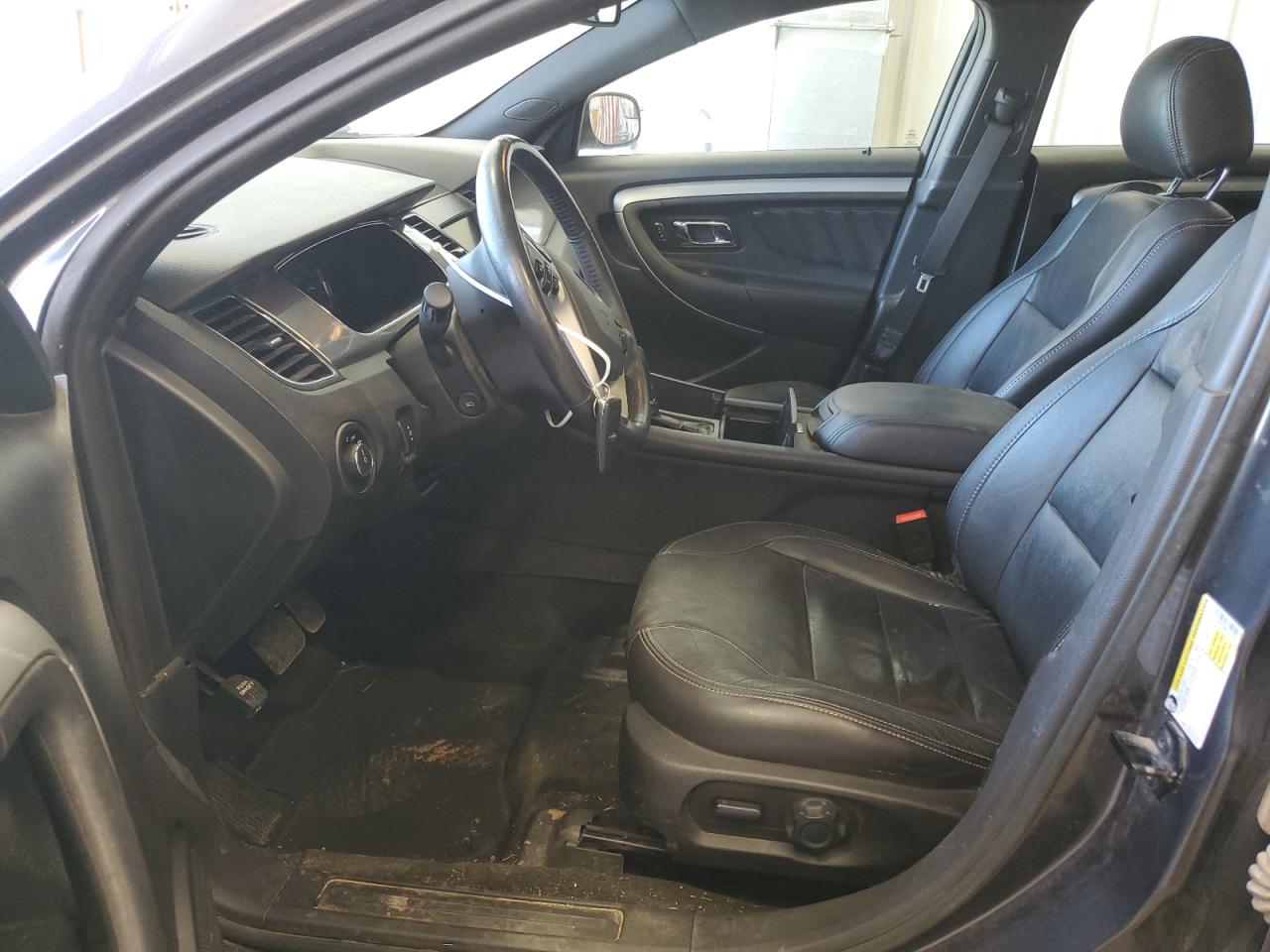 2015 Ford Taurus - Image 7