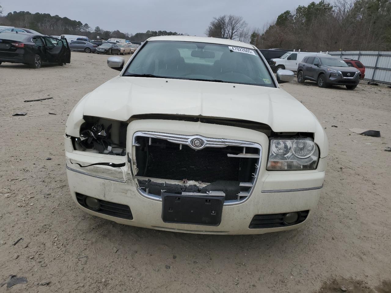 2006 Chrysler 300 - Image 5