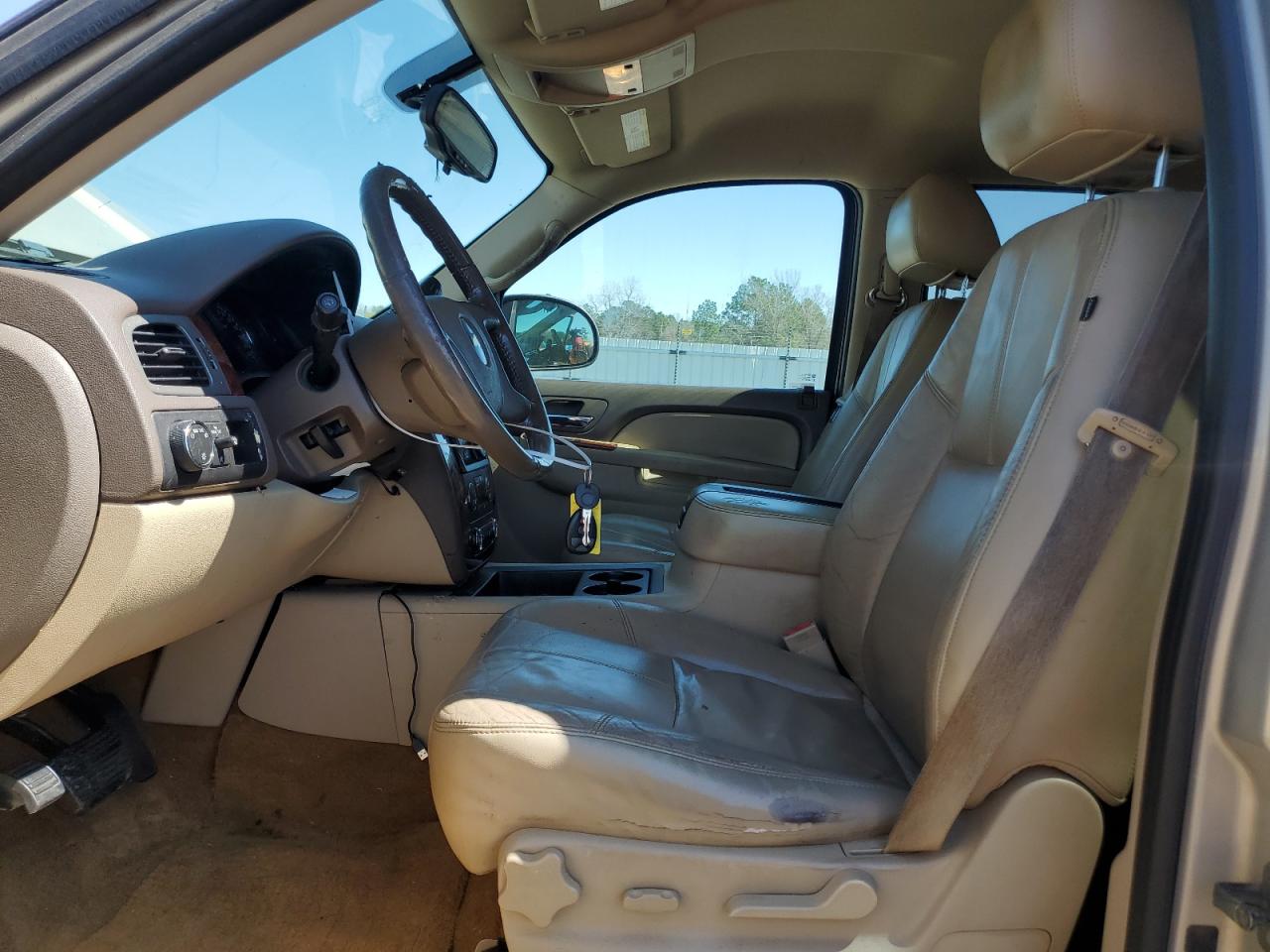 2011 Chevrolet Tahoe - Image 7