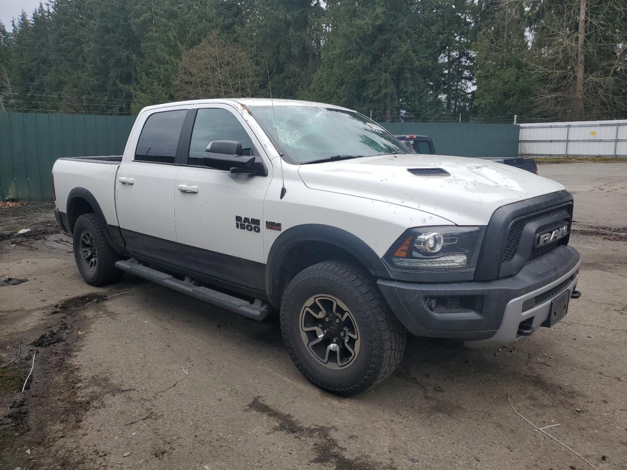 2017 RAM 1500 - Image 4