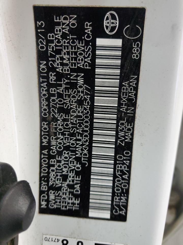 2013 Toyota Prius - Image 12