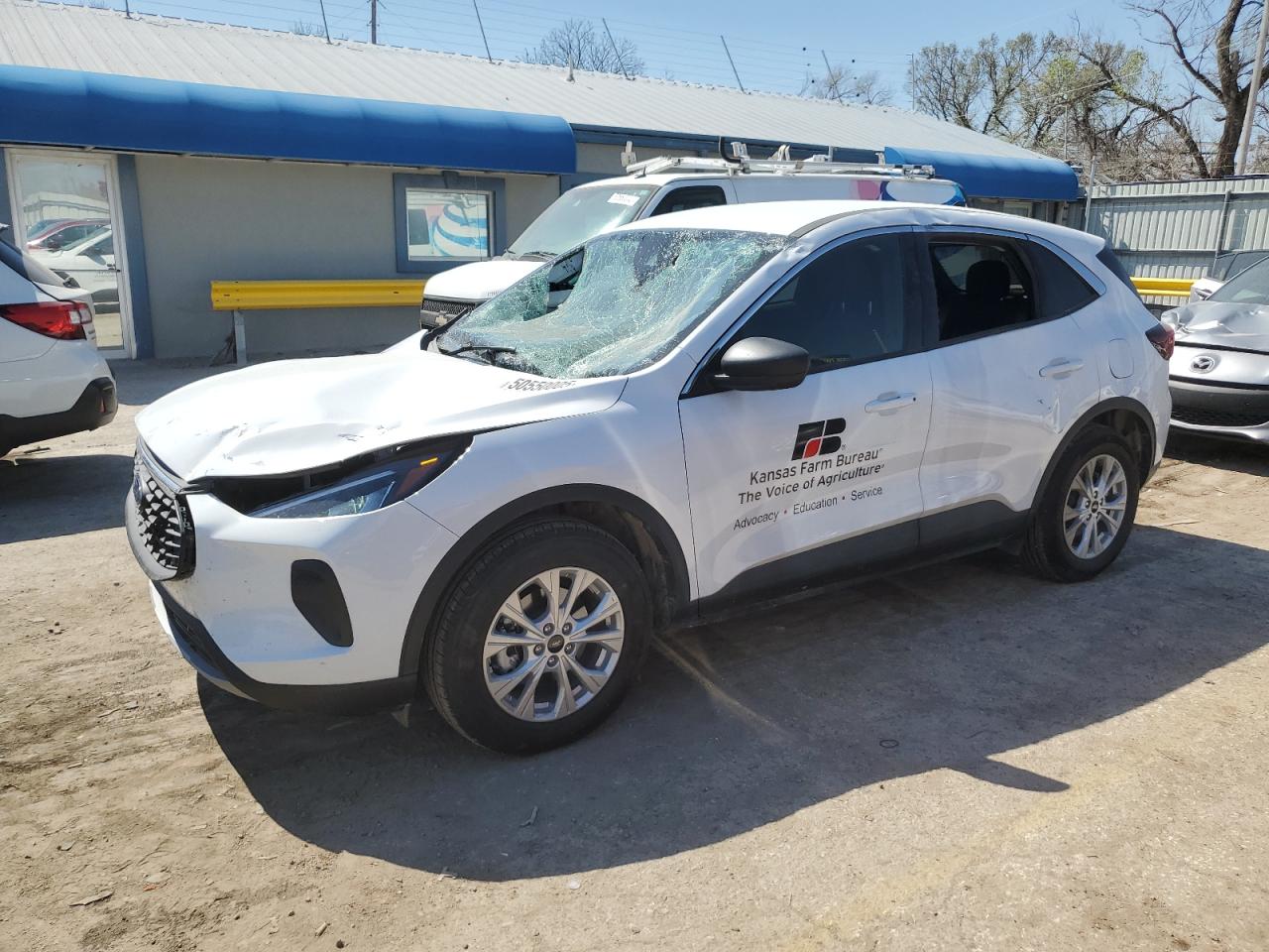 2024 Ford Escape Active for Sale in Wichita, KS - Front End